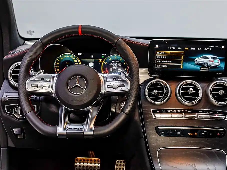 Mercedes-Benz GLC AMG