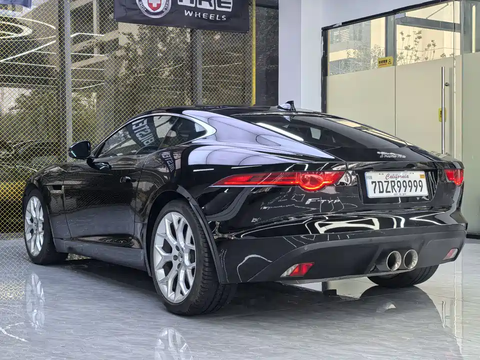 Jaguar F-TYPE