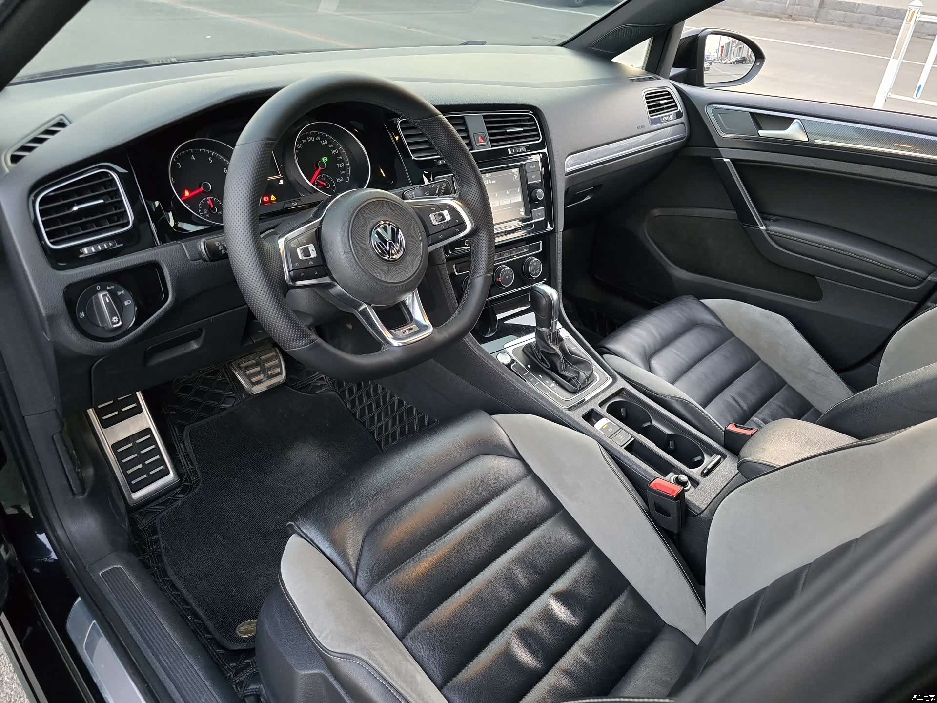 Volkswagen Golf, 2018 12