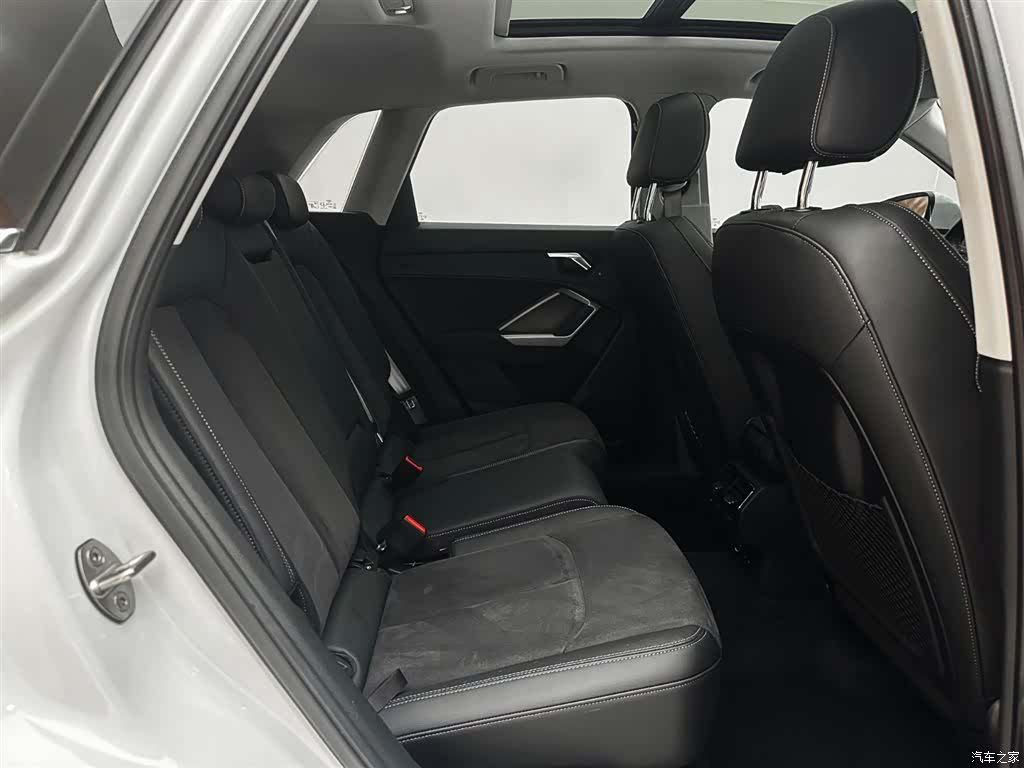 Audi Q3, 2022 15