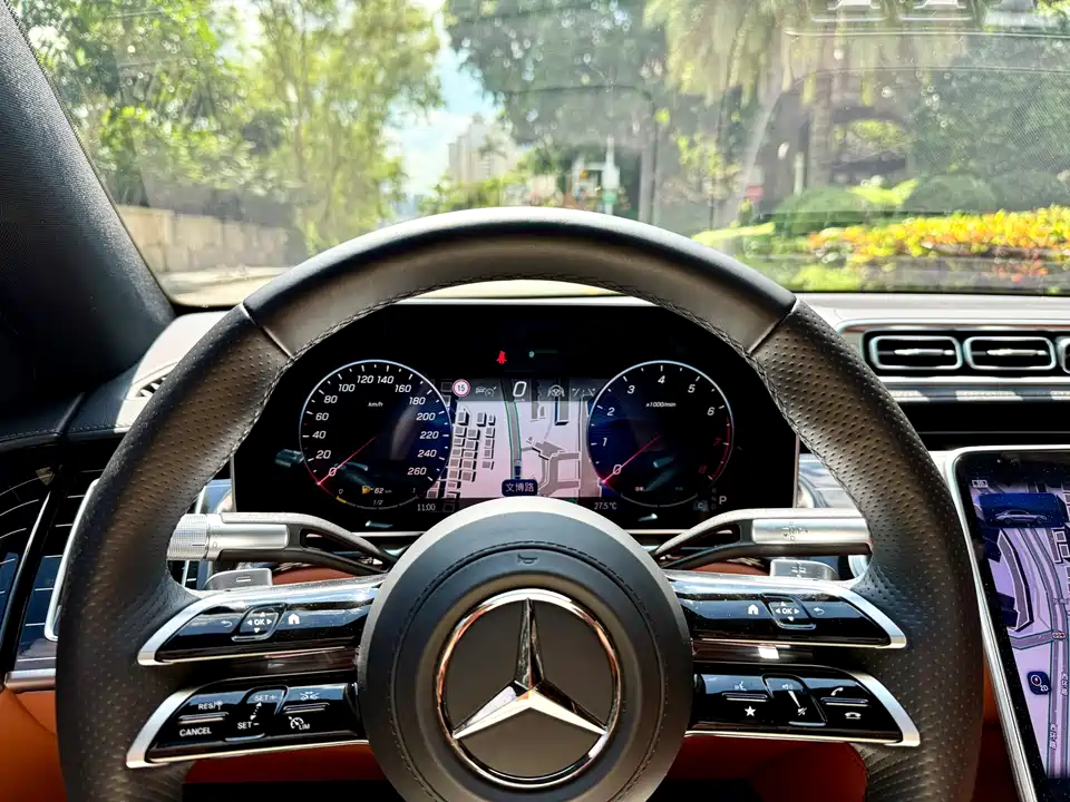 Mercedes-Benz S-class Mercedes-Benz S-class