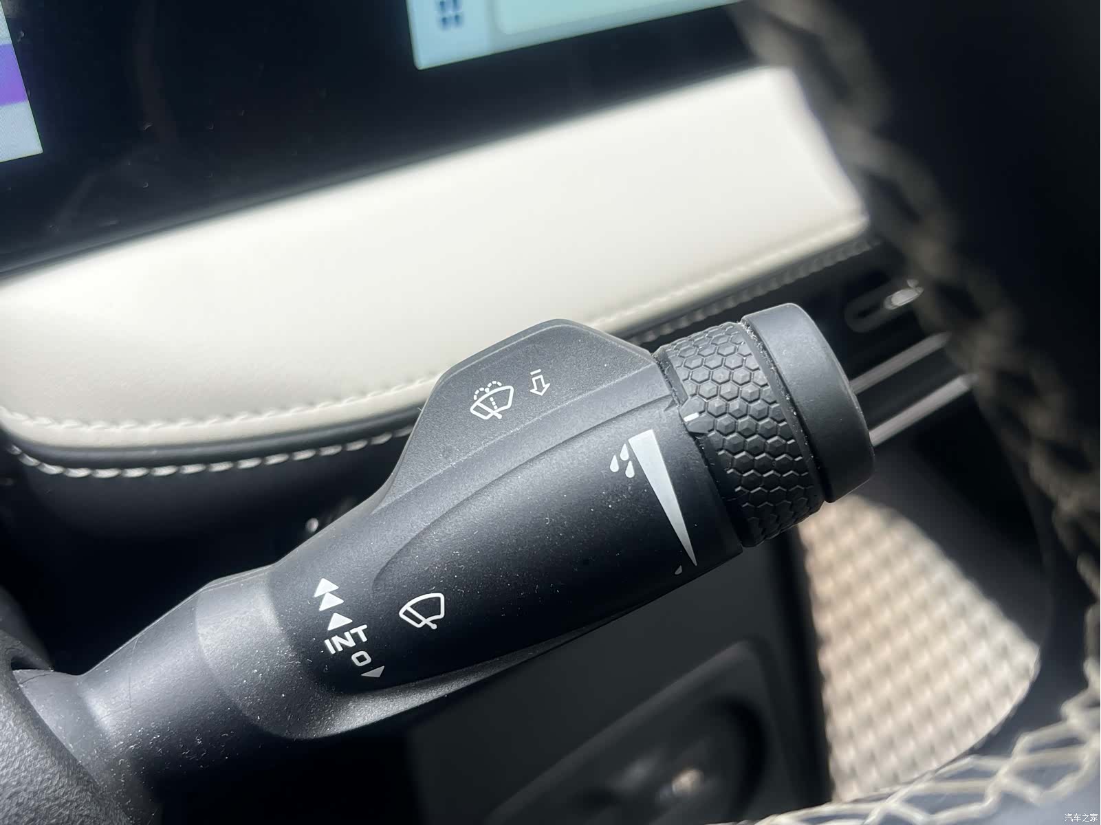 Geely E, 2022 53