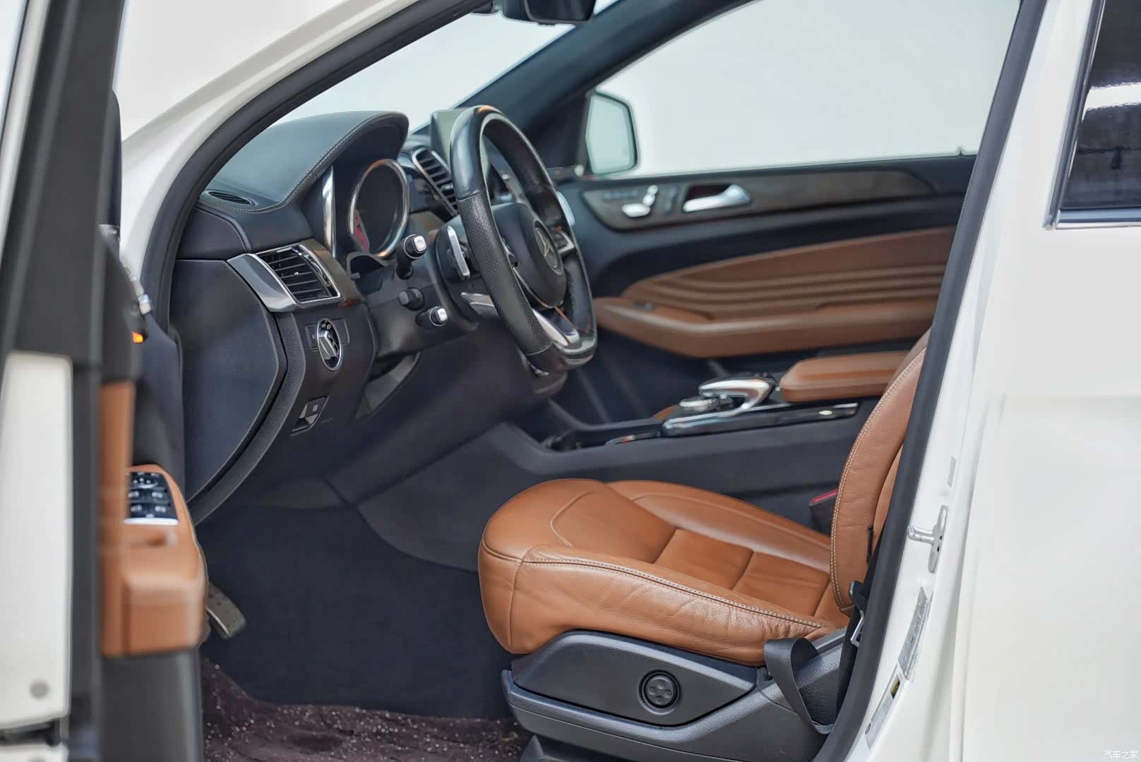 Mercedes-Benz GLE, 2017 8