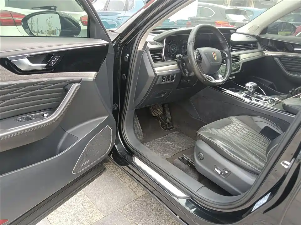 Hongqi HS5 Hongqi HS5