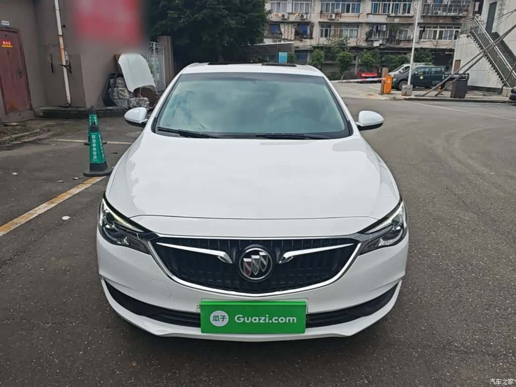 Buick V, 2018 3