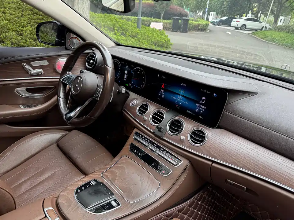 Mercedes-Benz E-class Mercedes-Benz E-class