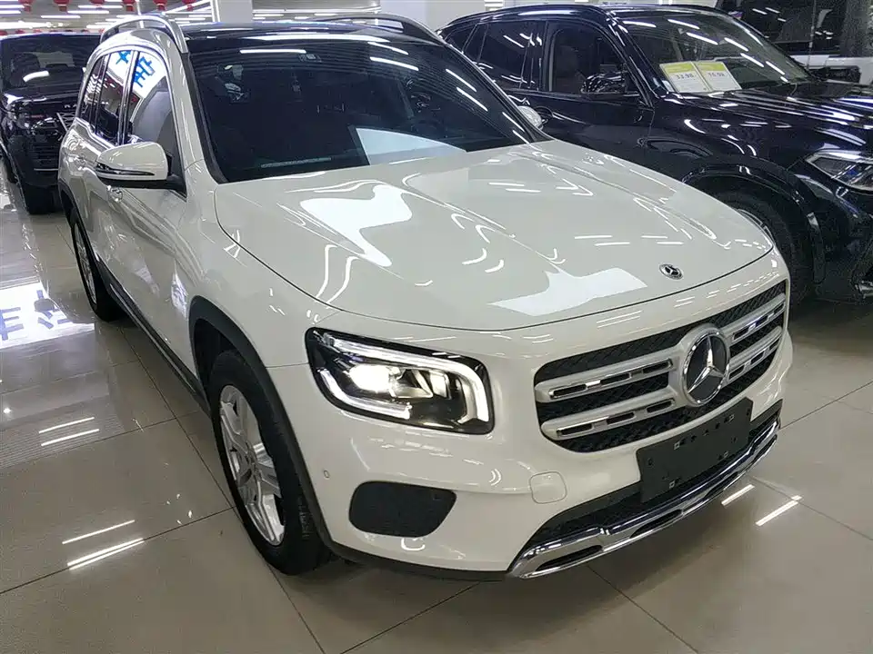 Mercedes-Benz GLB Mercedes-Benz GLB