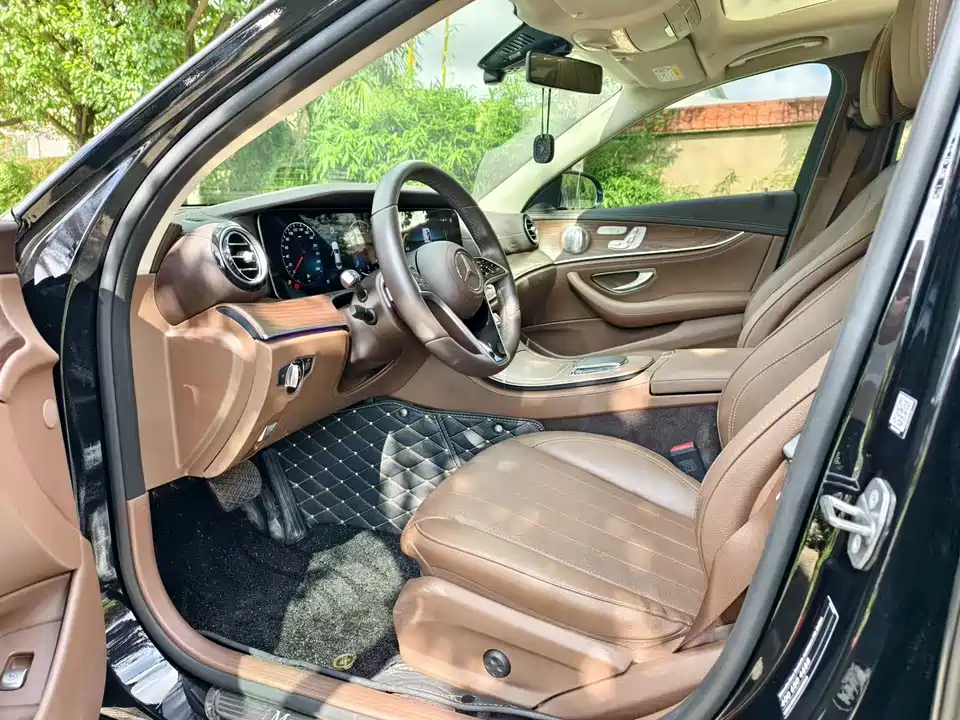 Mercedes-Benz E-class Mercedes-Benz E-class
