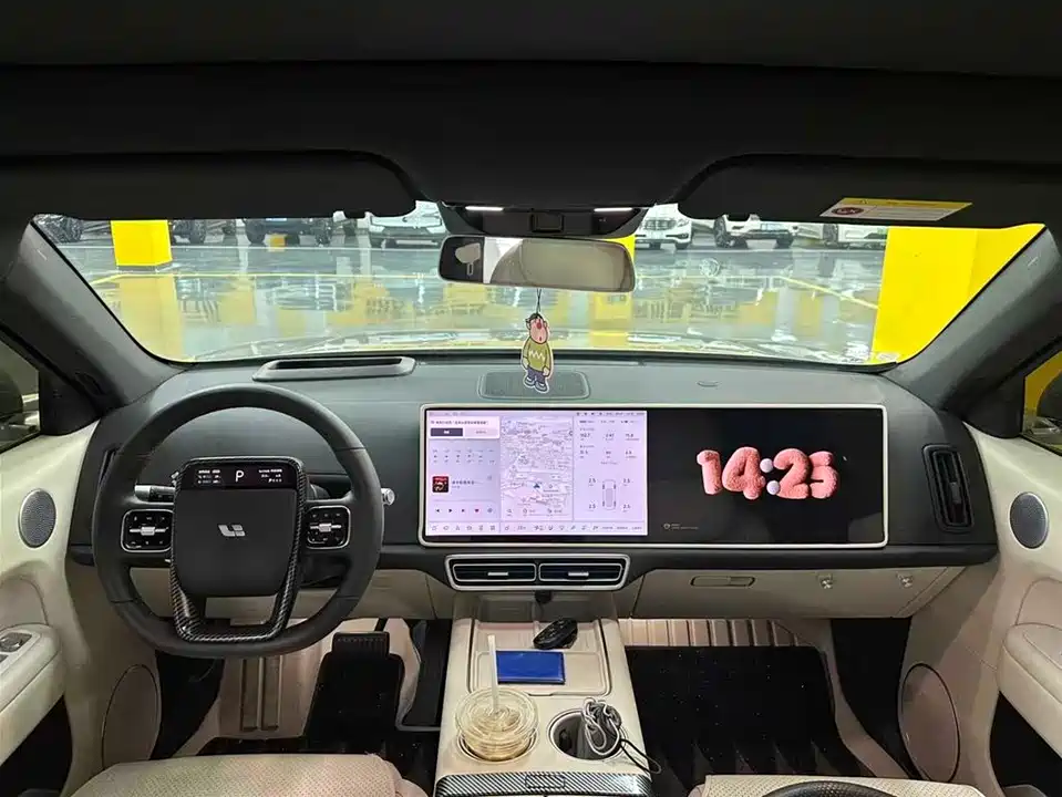 Li Auto Ideal L6