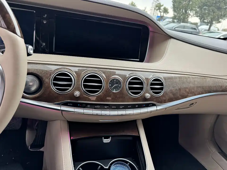Mercedes-Benz S-class Mercedes-Benz S-class