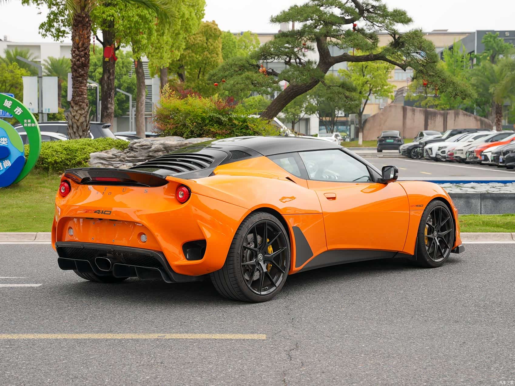 Lotus GT410, 2021 4