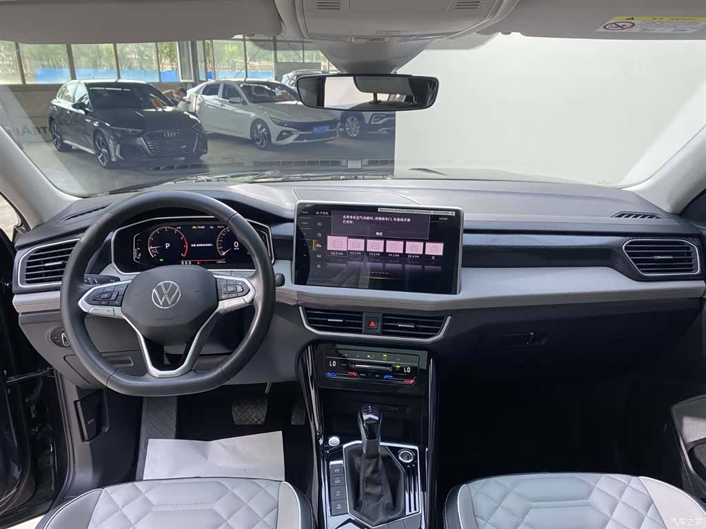 Volkswagen Tayron, 2022 16