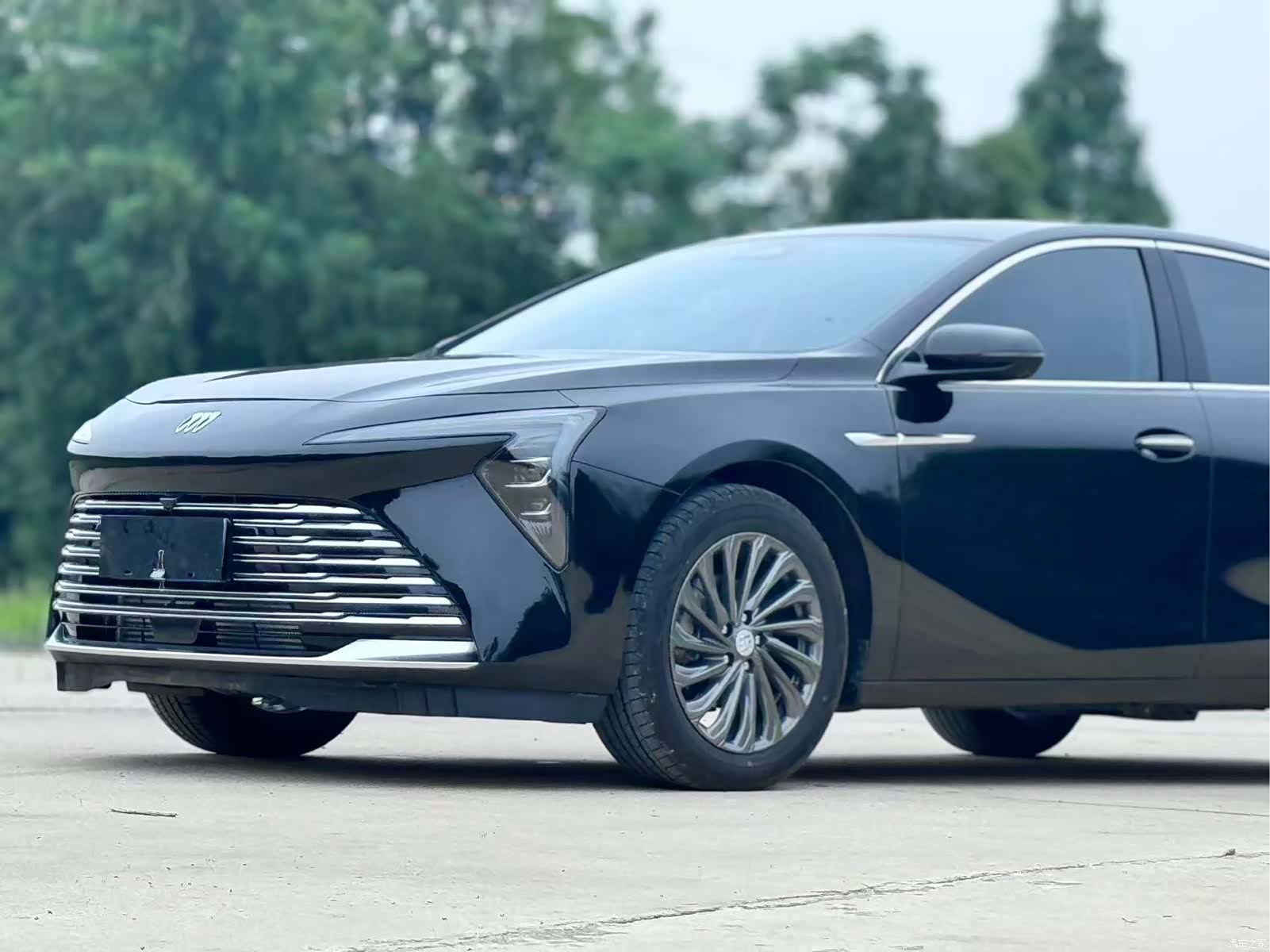Buick LaCrosse, 2025 3
