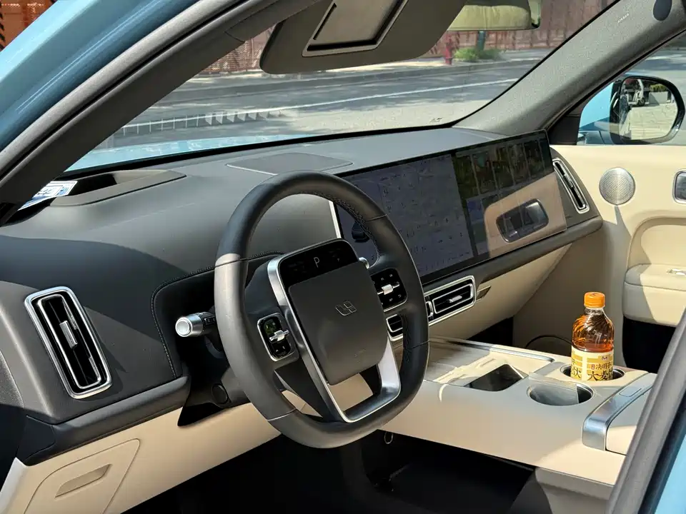 Li Auto Ideal L7