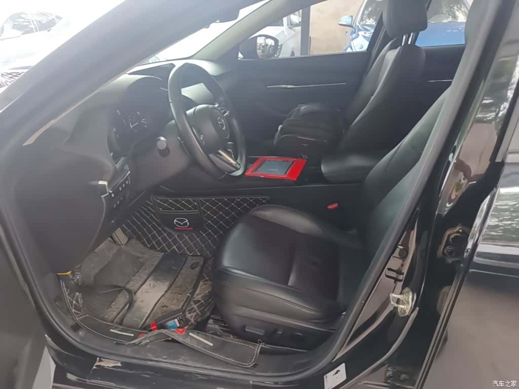 Mazda Mazda3, 2021 15