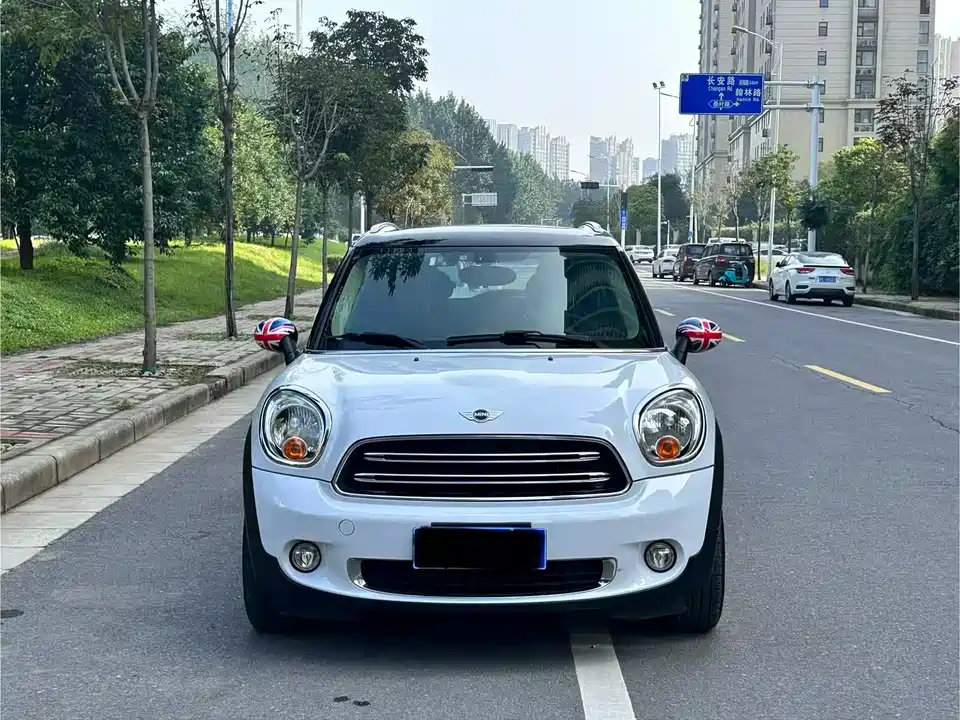 MINI COUNTRYMAN