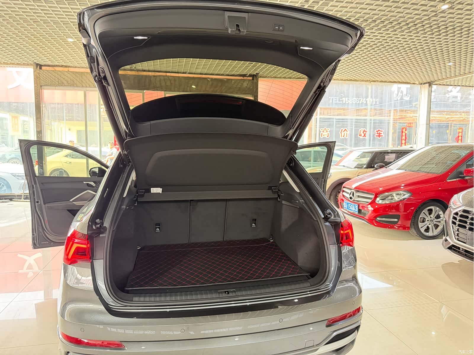 Audi Q3, 2023 17