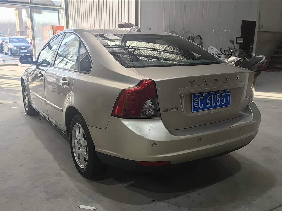 Volvo S40