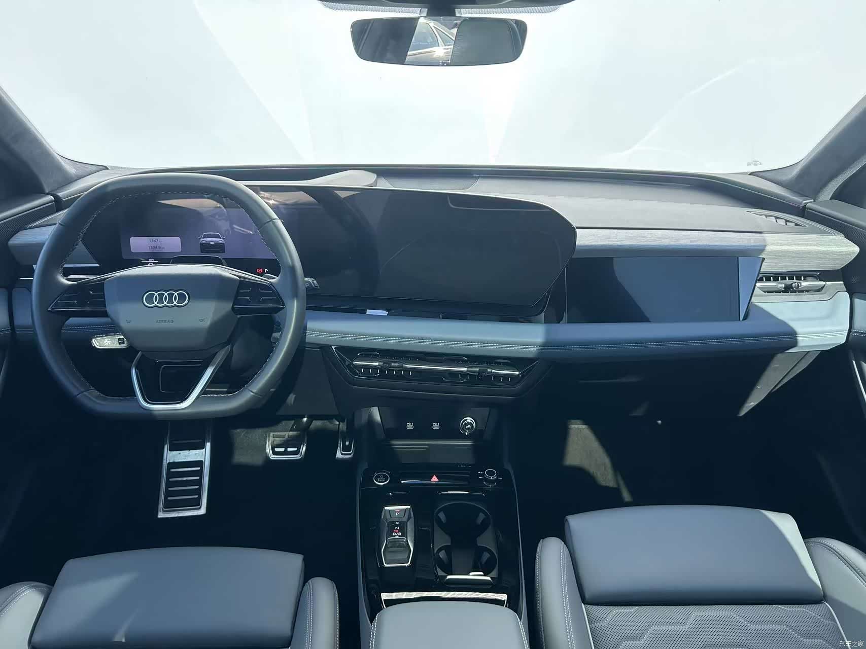 Audi e-tron, 2025 4