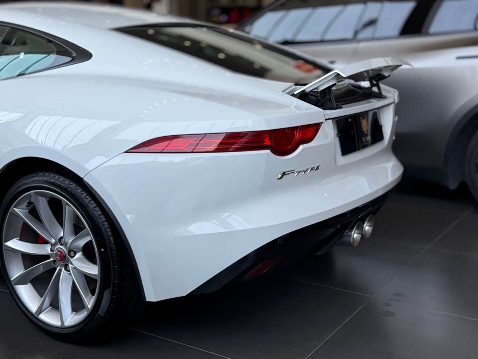 Jaguar F-TYPE