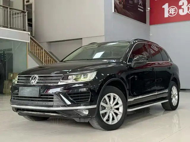 Volkswagen Touareg 2017 — купить из Китая под заказ