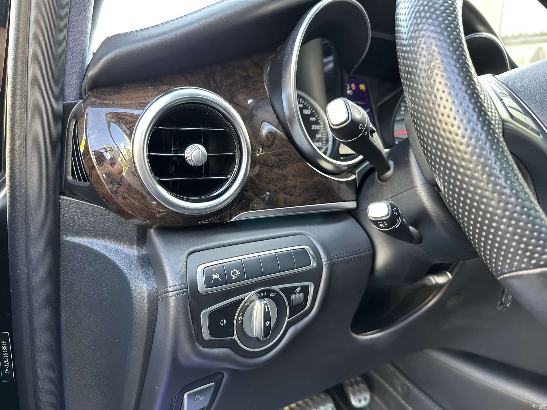 Mercedes-Benz V-Class, 2019 18