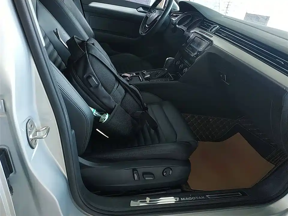 Volkswagen Magotan