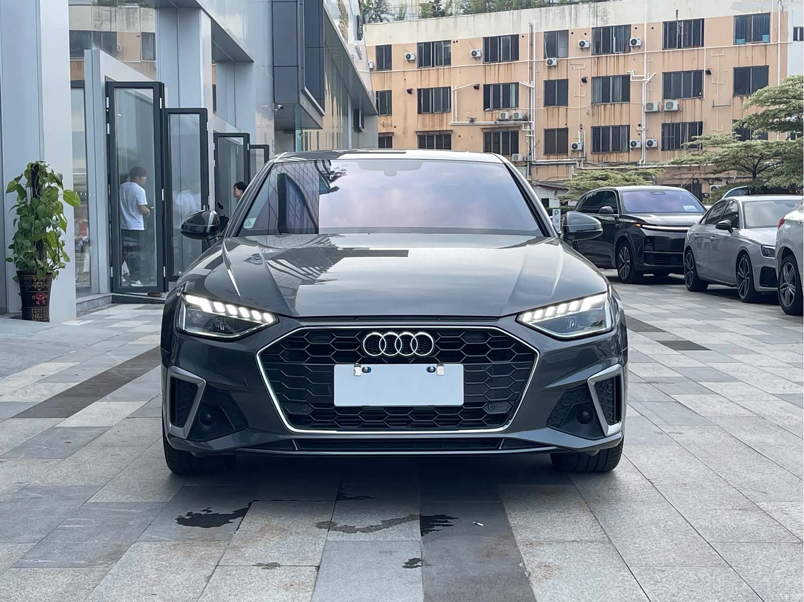 Audi A4L, 2020 21
