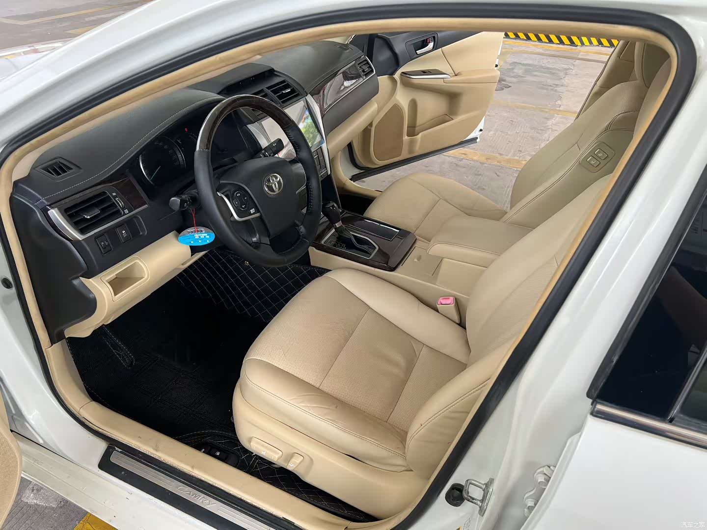 Toyota Camry, 2017 9