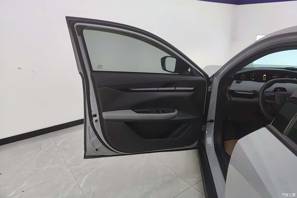 Changan UNI-V, 2022 7