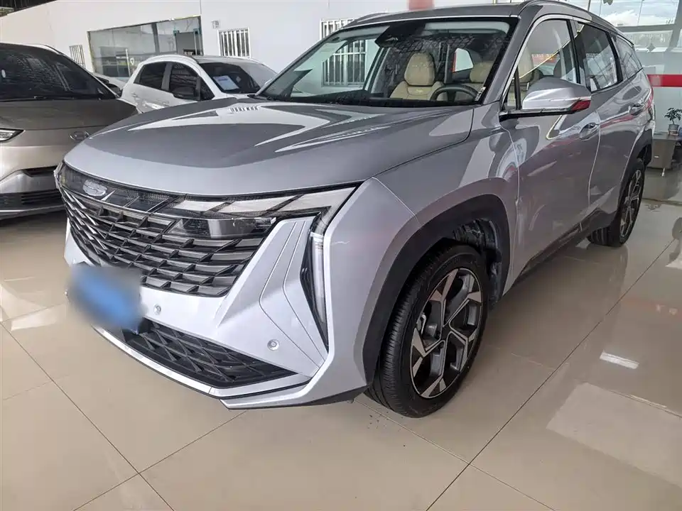 Geely Atlas L