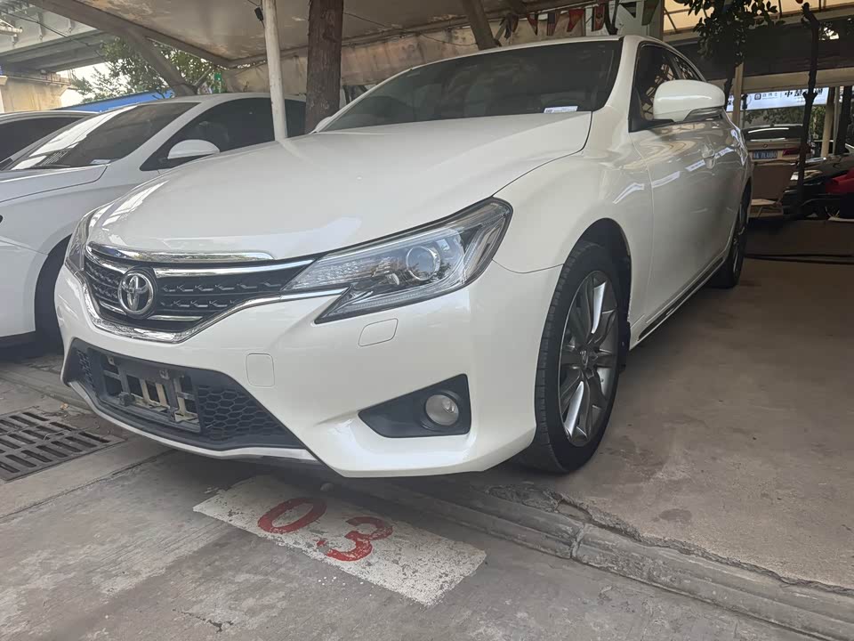 Toyota Reiz