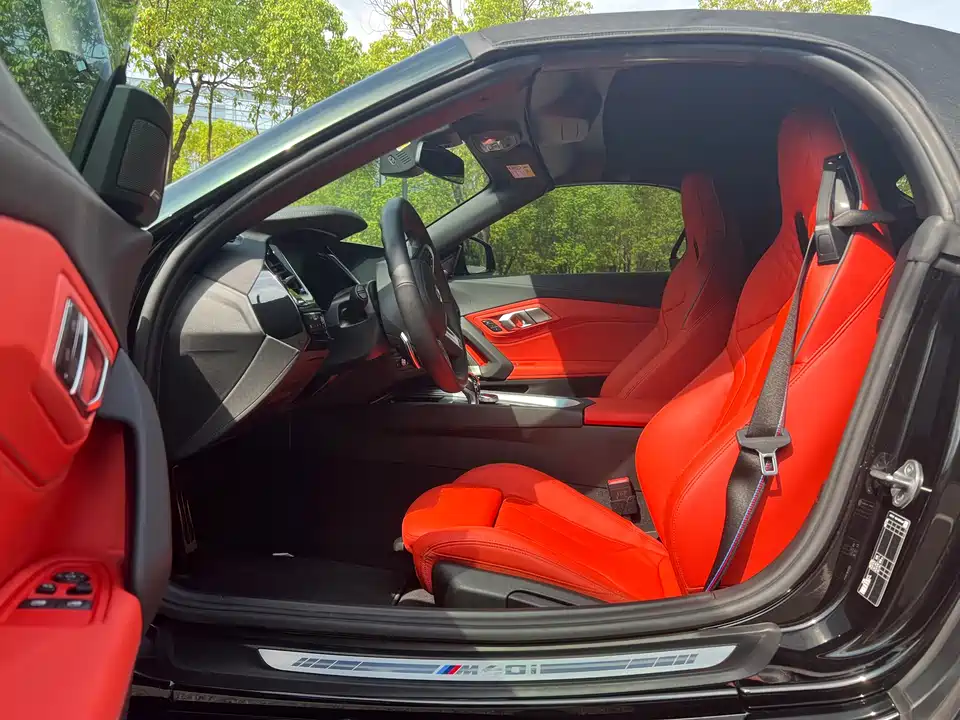 BMW Z4 BMW Z4