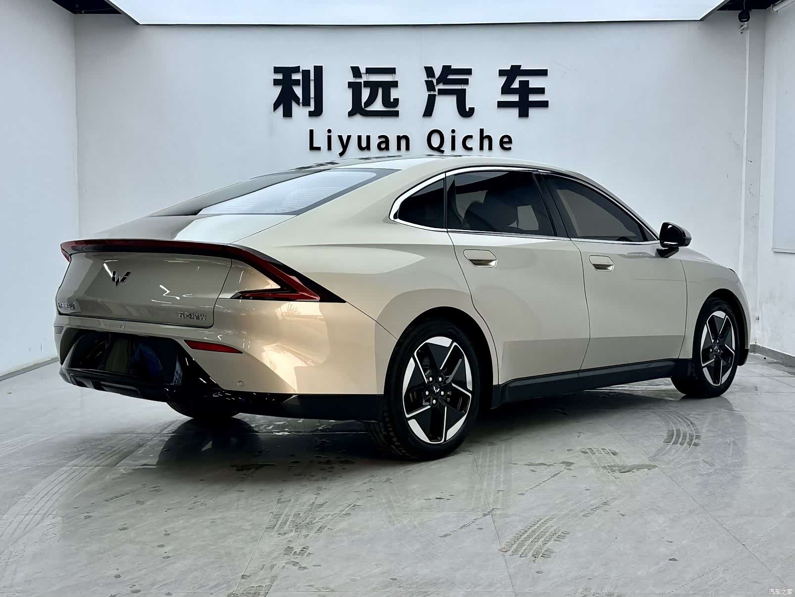 Wuling Starlight, 2024 15