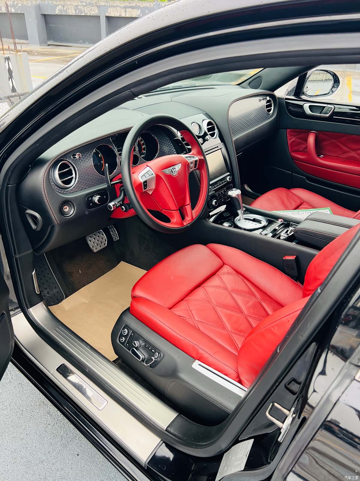 Bentley Flying Spur, 2013 7