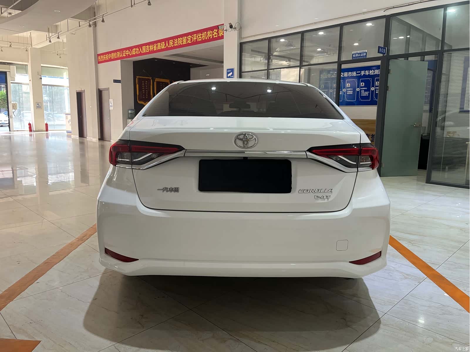 Toyota Corolla, 2022 все фото