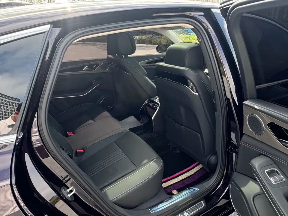 Hongqi H9 Hongqi H9