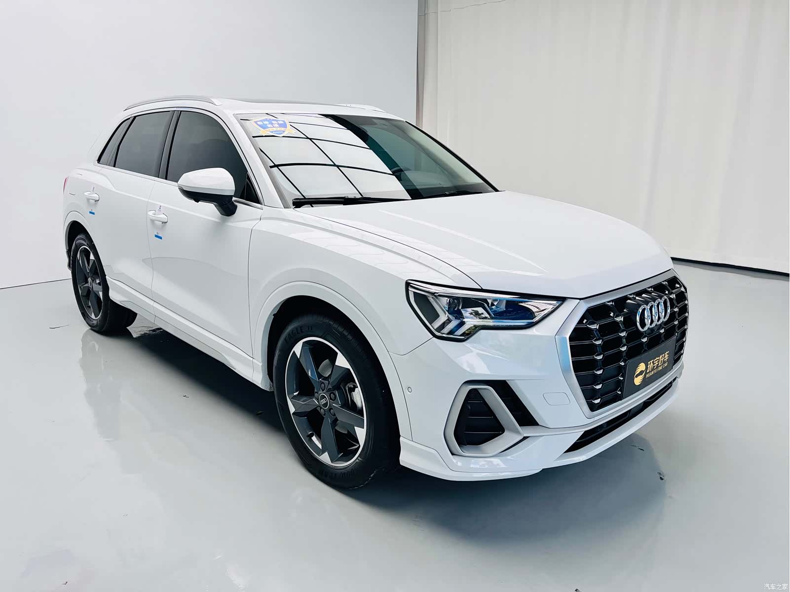 Audi Q3, 2023 3