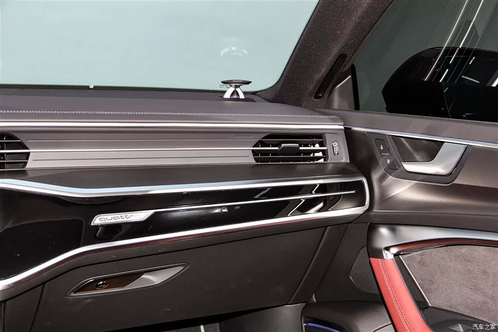 Audi A7L, 2025 24
