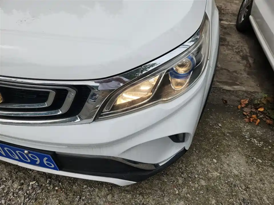 Geely Vision X3