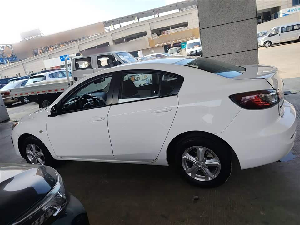 Mazda 3 star Cheng Mazda 3 star Cheng