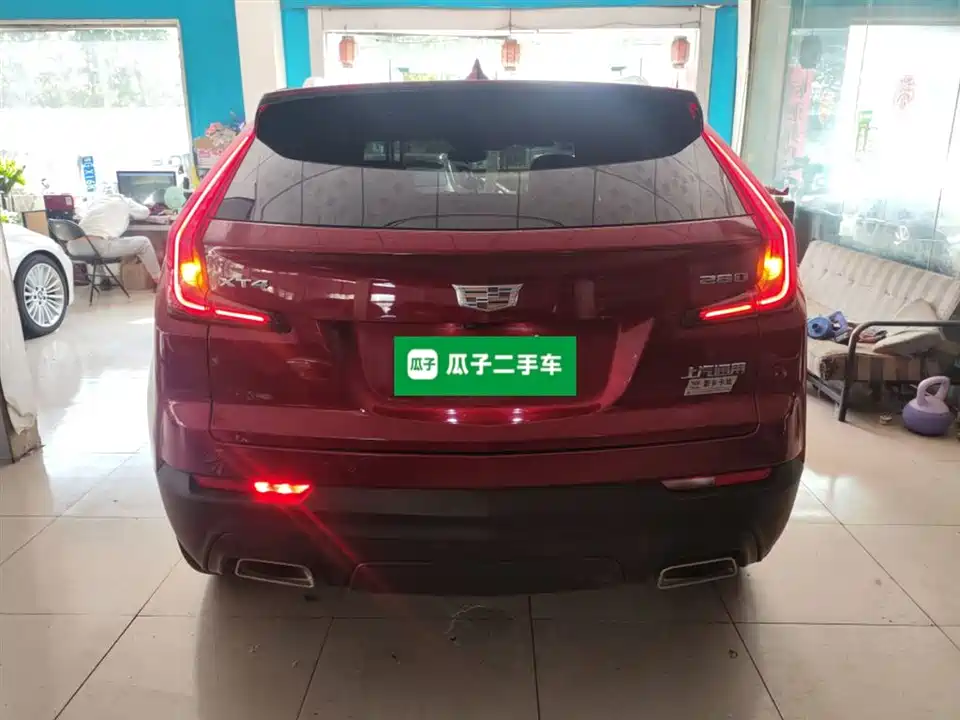 Cadillac XT4