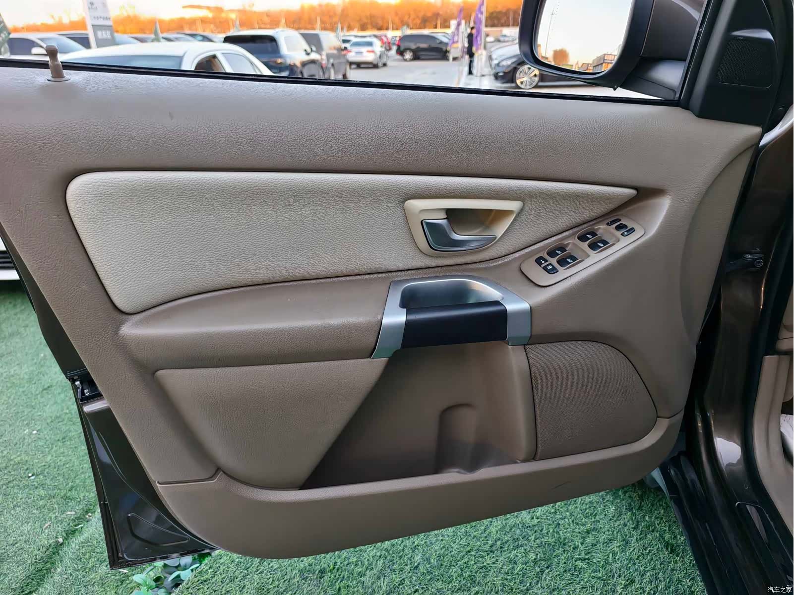 Volvo XC90, 2012 8