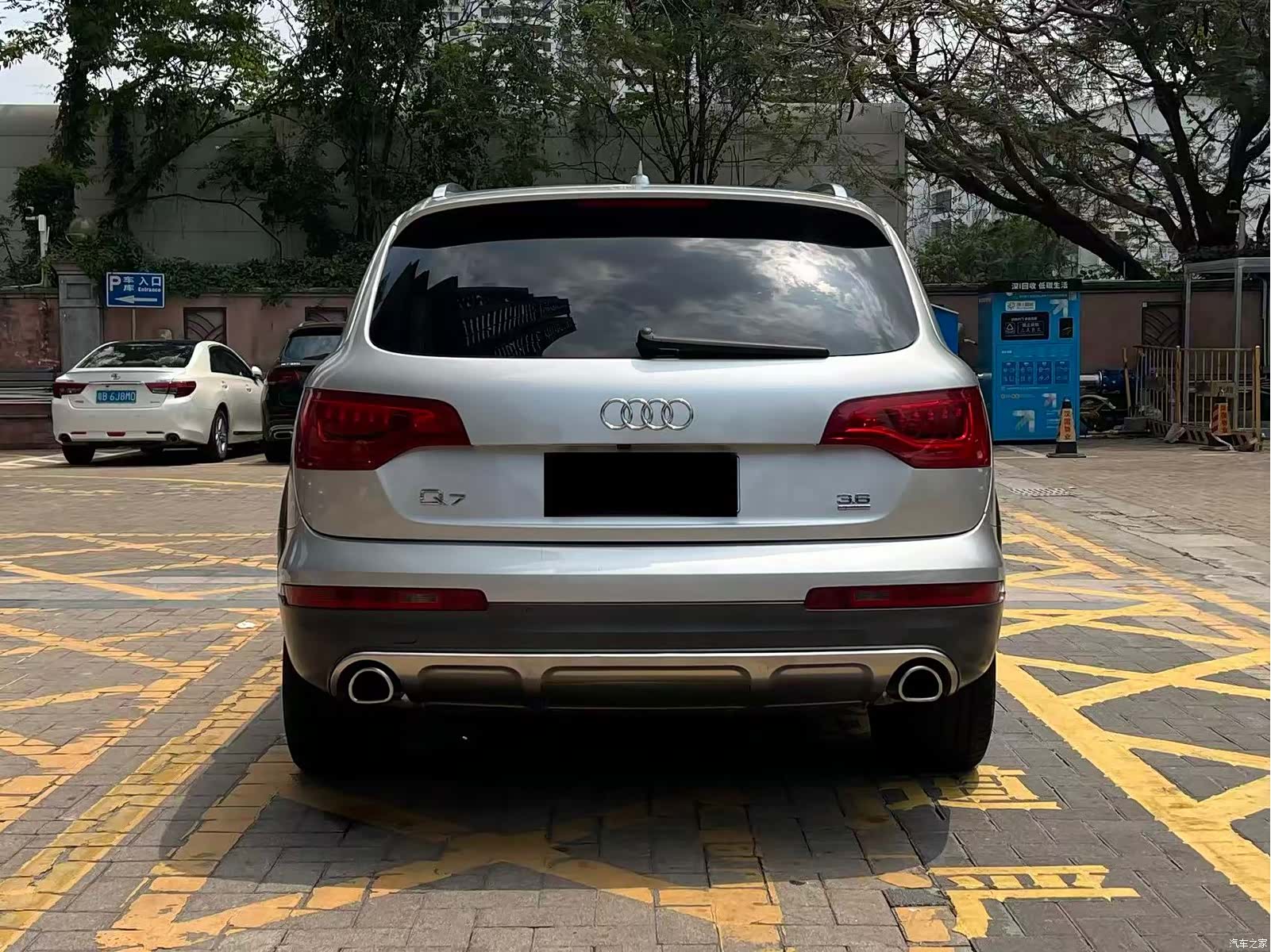 Audi Q7, 2010 10