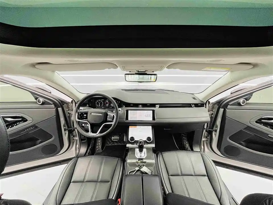 Land Rover Range Rover Aurora