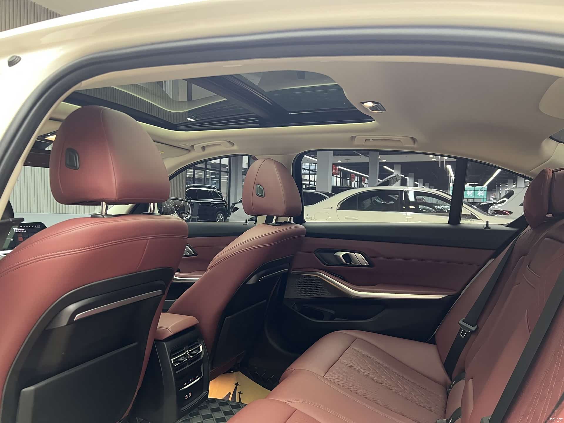 BMW 3 Series, 2022 14