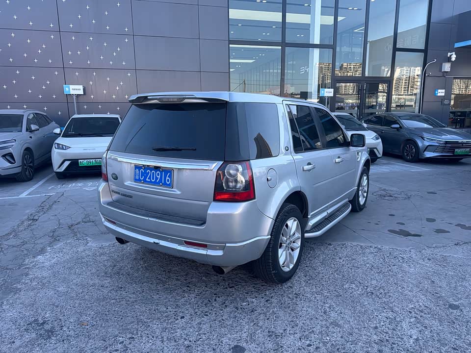 Land Rover Freelander 2