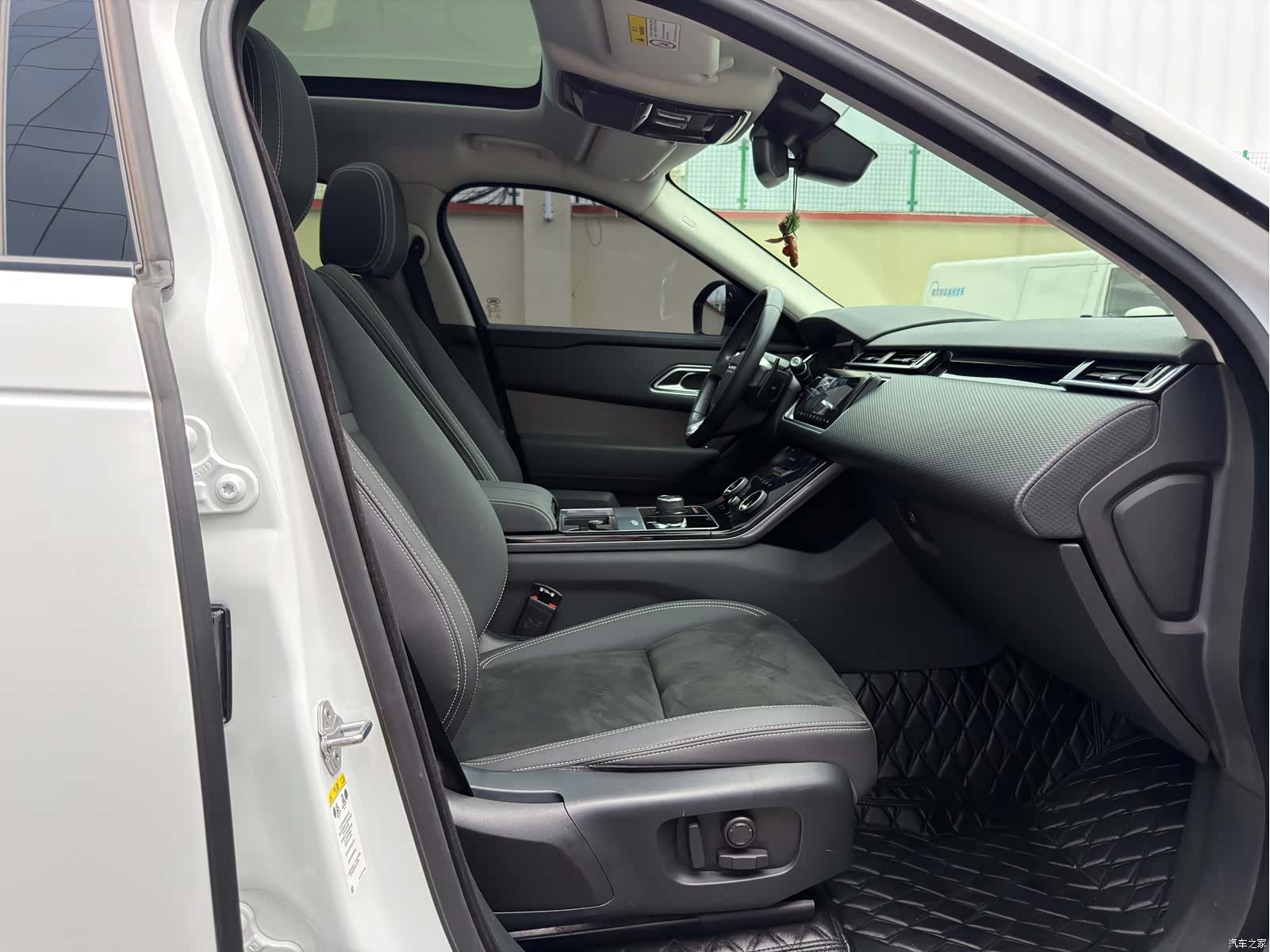 Land Rover Range Rover, 2020 10
