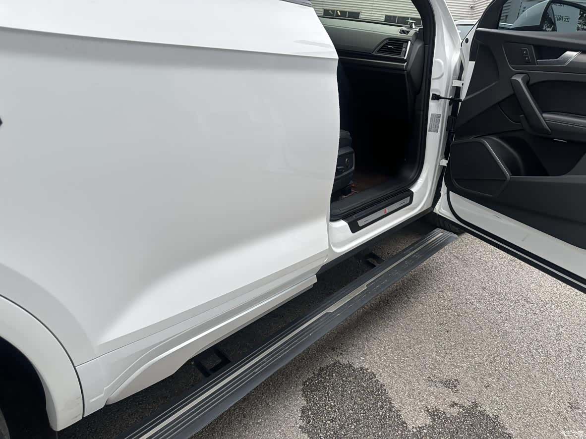 Audi Q5L, 2022 32