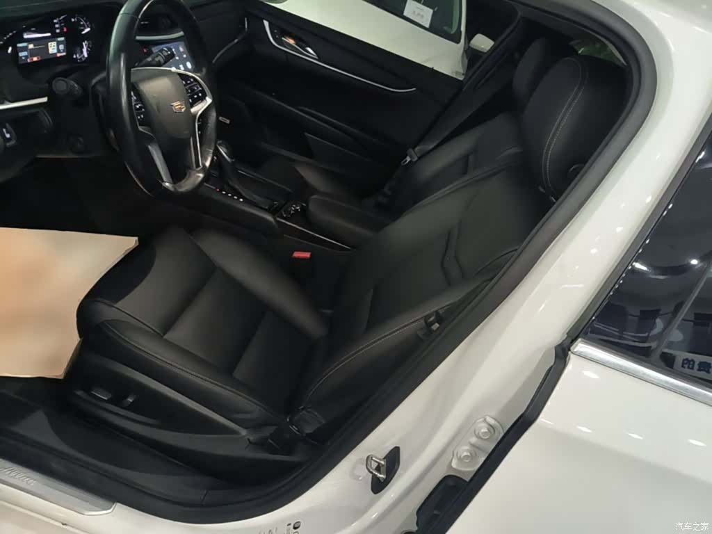Cadillac XTS, 2019 15